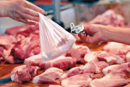 9月25日全国农产品批发市场猪肉平均价格为25.98元/公斤 比昨天下降0.9%