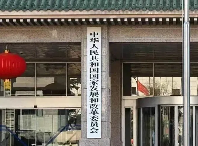 本周全国猪料比价为5.92，环比上涨0.68%，下周预计头均盈利为309.67元