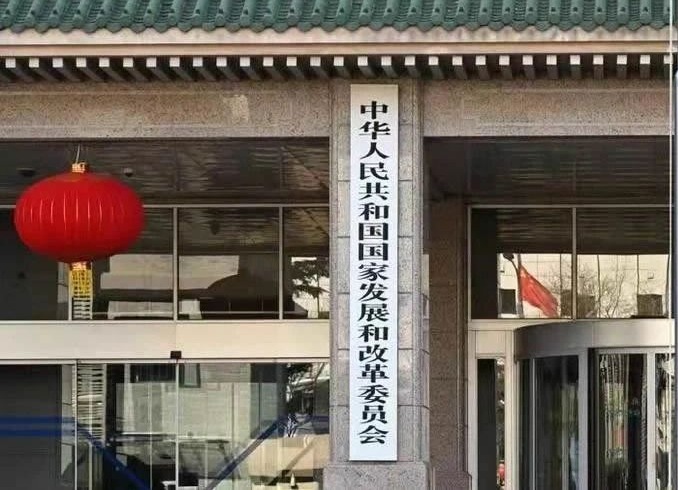 农业农村部：依法严厉打击非法研发、生产、使用“假疫苗”等行为